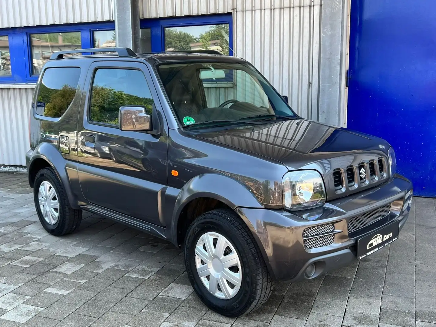 Suzuki Jimny Style Gris - 1