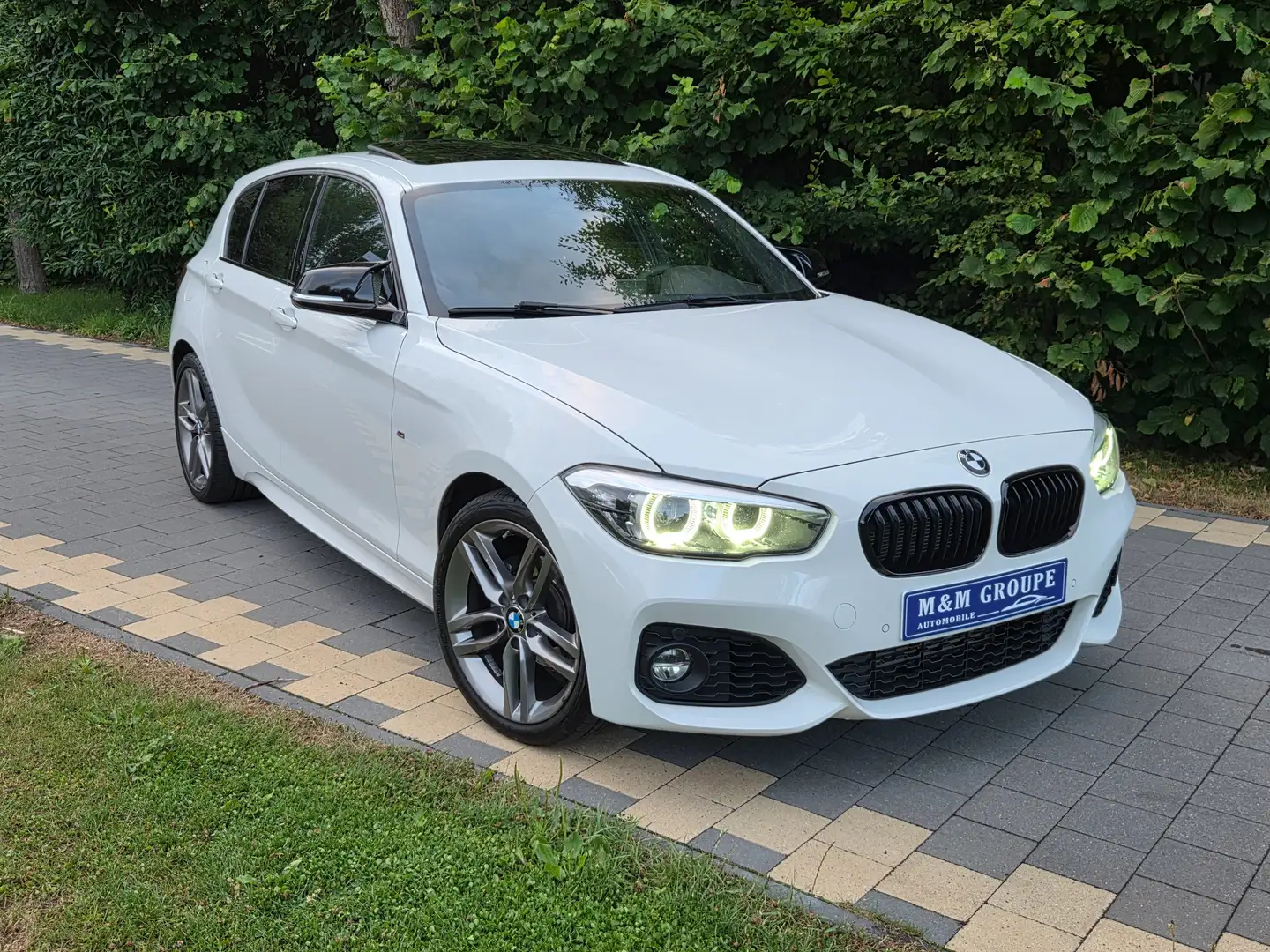BMW 118 iA Pack - M Blanc - 1