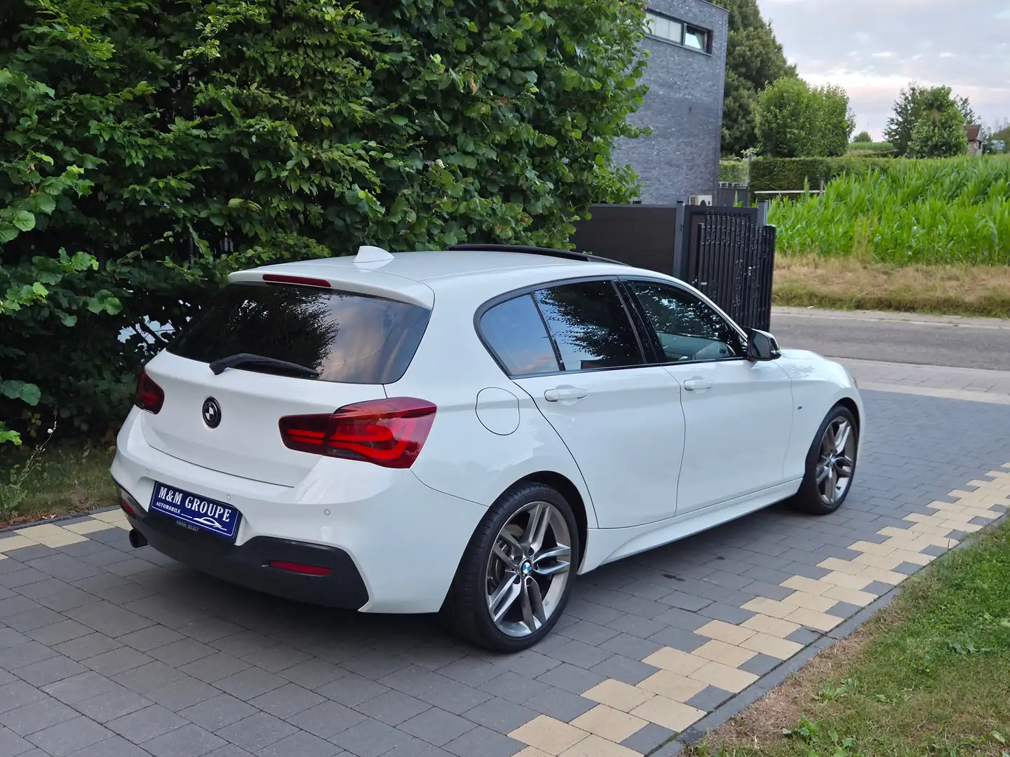 BMW 118 iA Pack - M Blanc - 2