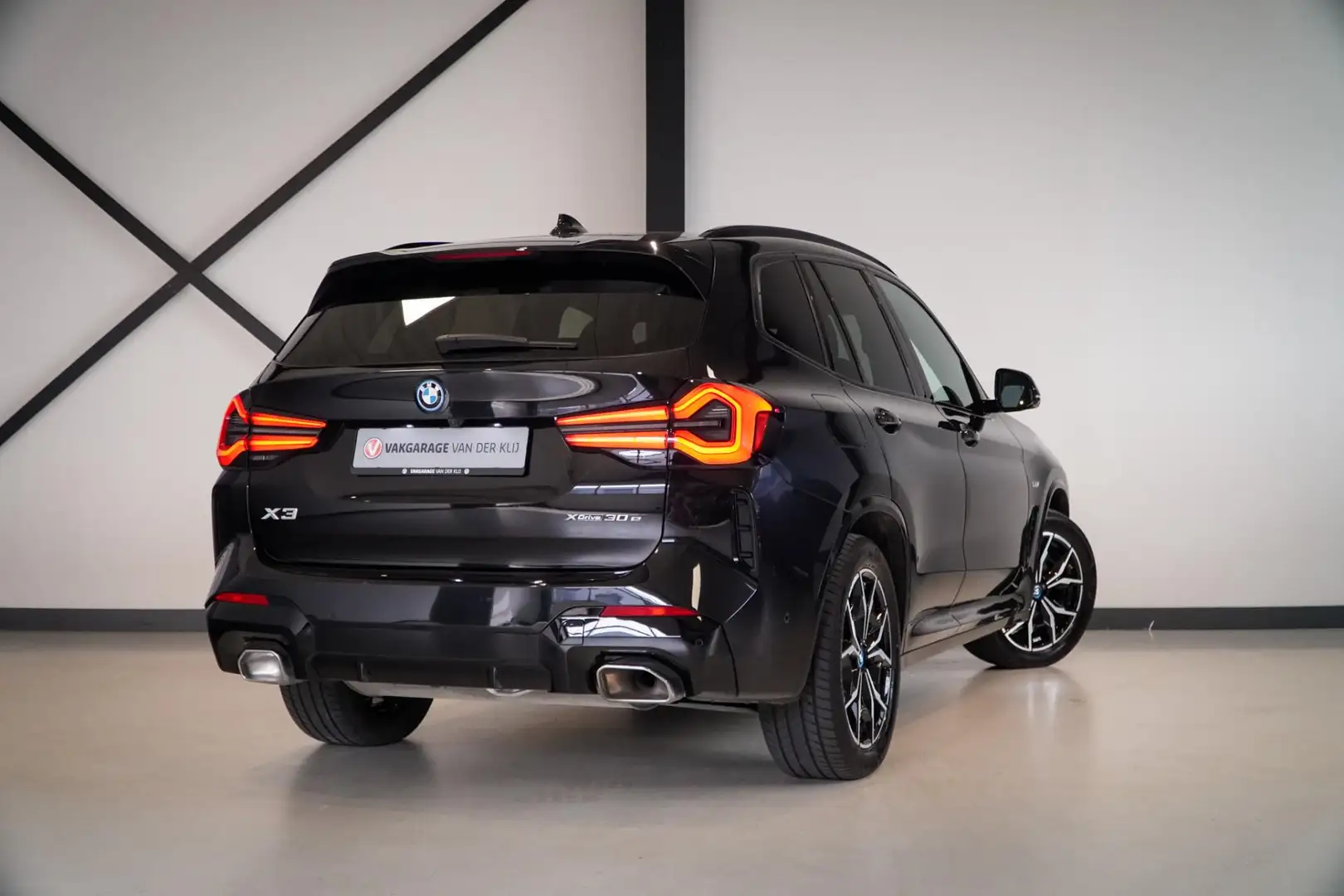 BMW X3 XDrive30e M-Sport | Trekhaak | 360 Camera | Memory Nero - 2