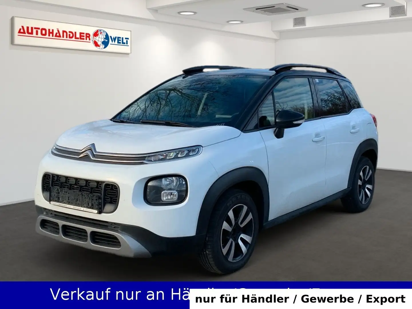 Citroen C3 Aircross 1.6 Blue-HDi Shine Weiß - 1