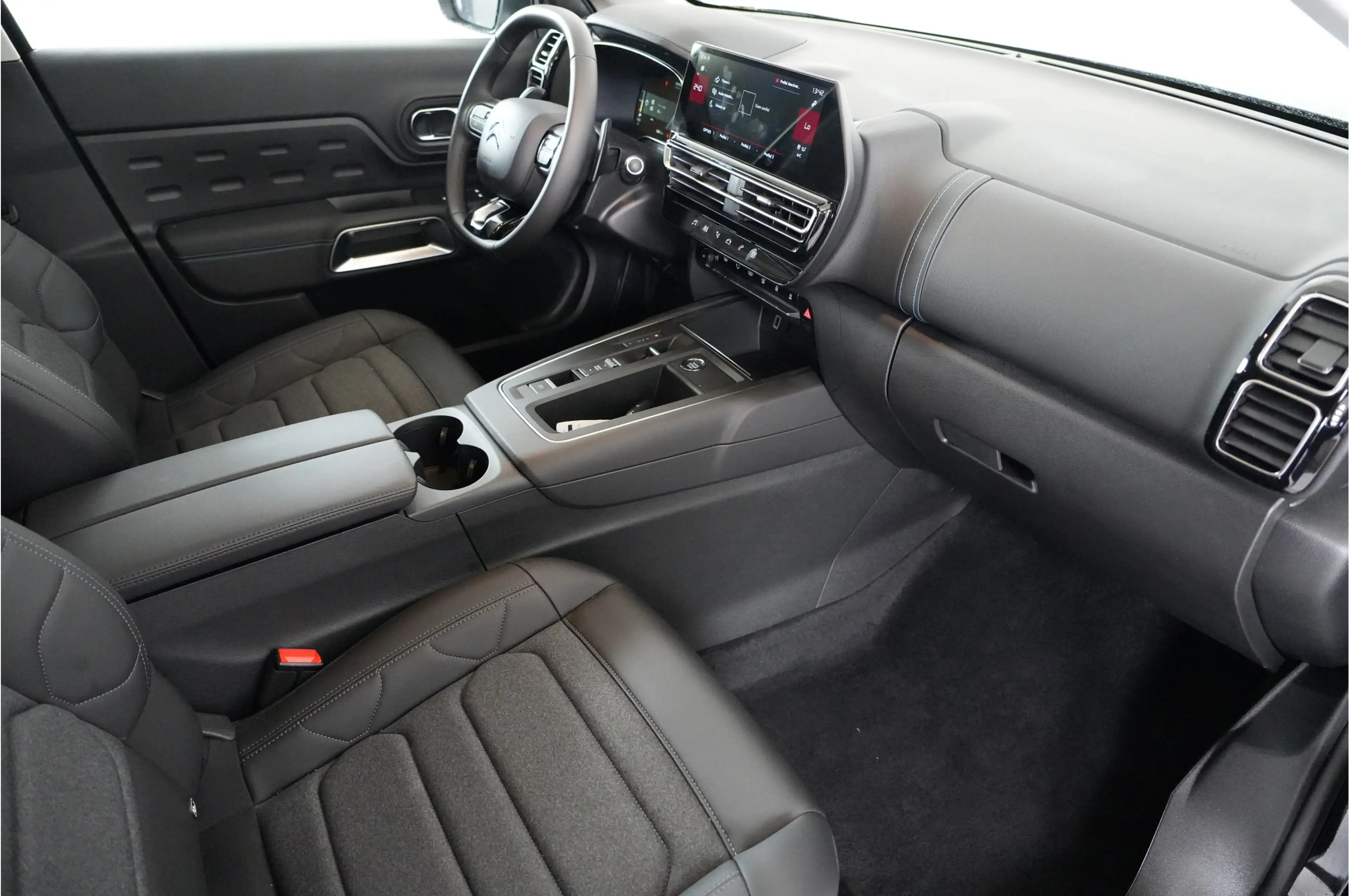 Citroen C5 Aircross 1.2 Hybrid 145pk MHEV | Navi | — photo 14