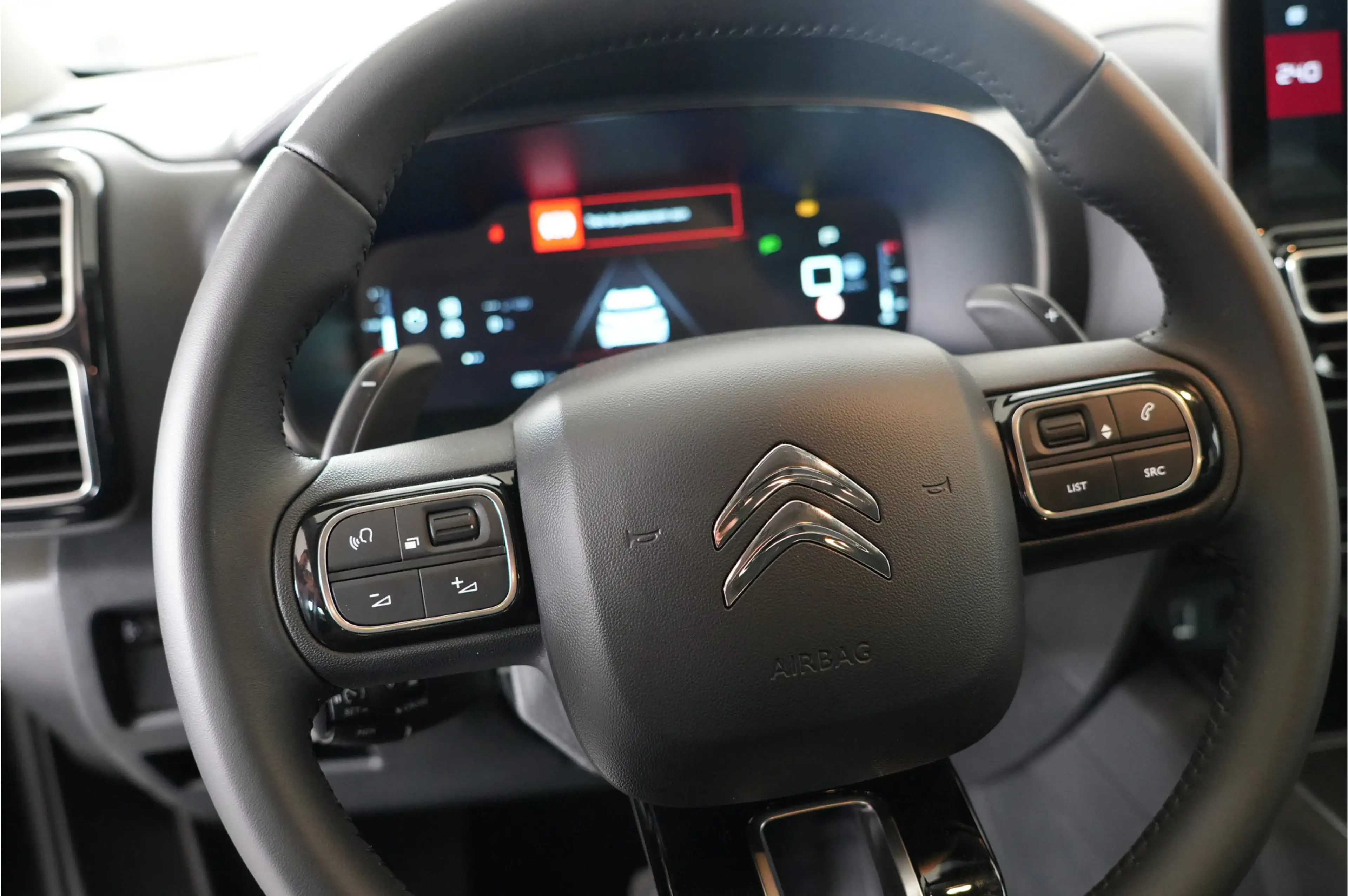 Citroen C5 Aircross 1.2 Hybrid 145pk MHEV | Navi | — photo 12