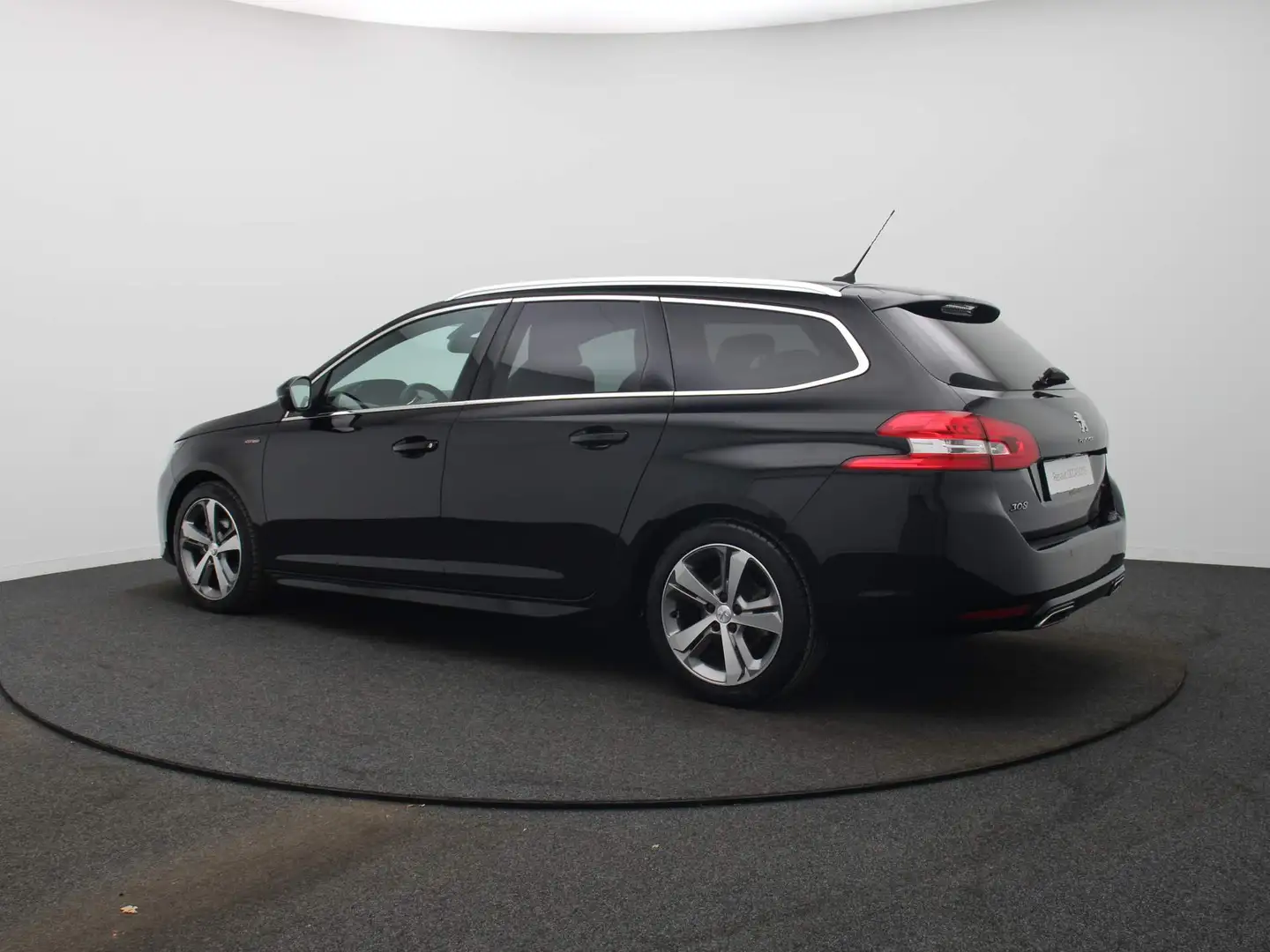 Peugeot 308 SW 130pk PureTech GT-line ALL-IN PRIJS! Camera | C Schwarz - 2