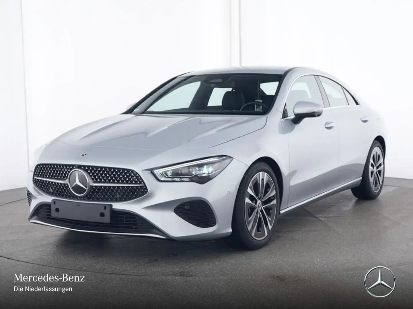 Mercedes-Benz CLA 180 PROGRESSIVE+360°+MULTIBEAM+TOTW+KEYLESS Silber - 2
