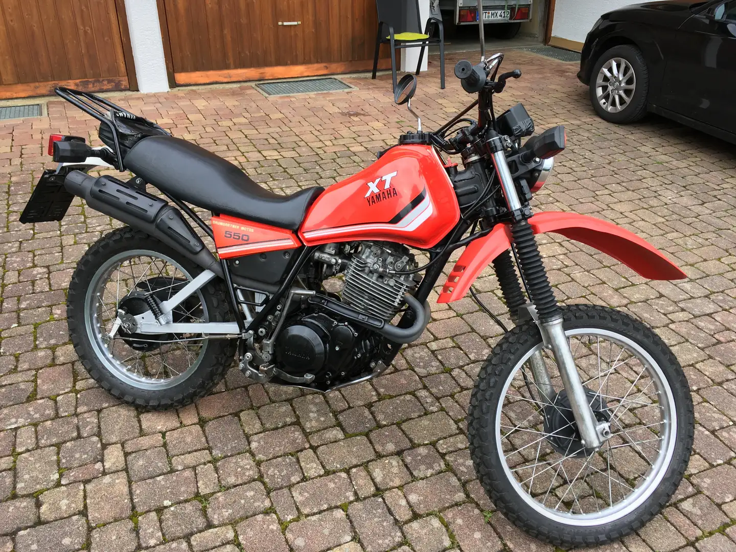 Yamaha XT 550 Rouge - 1