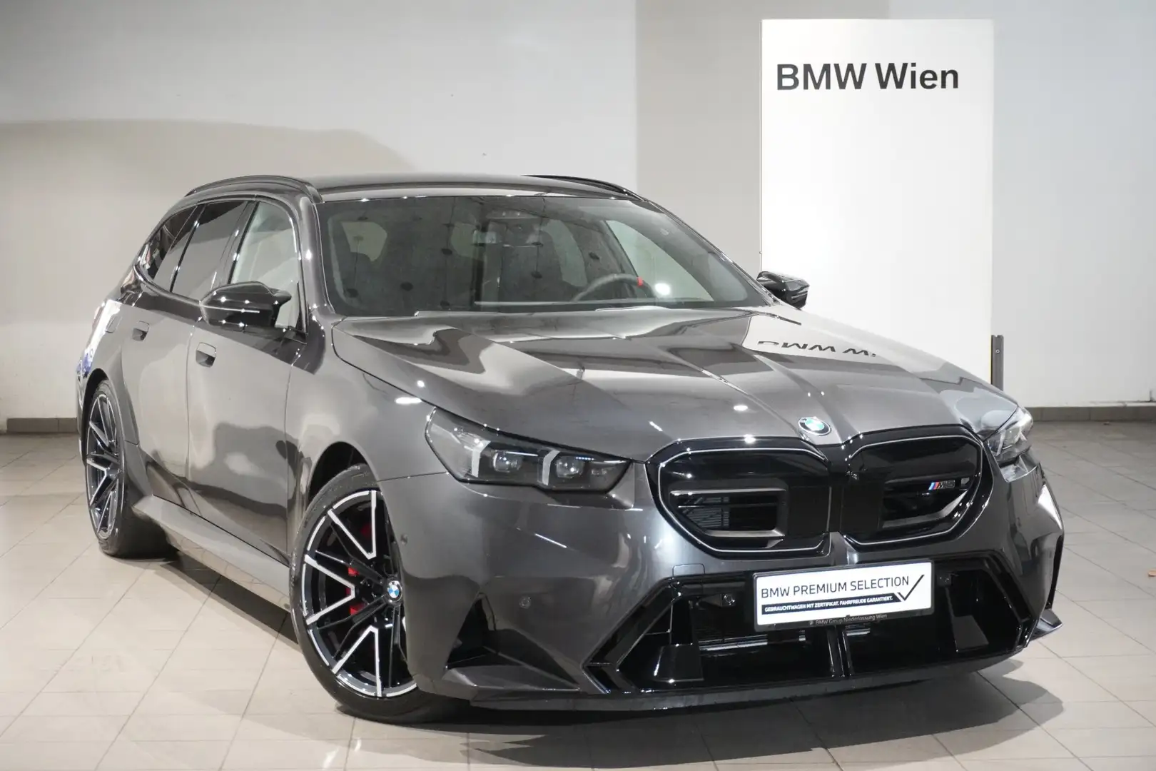 BMW M5 Grau - 1