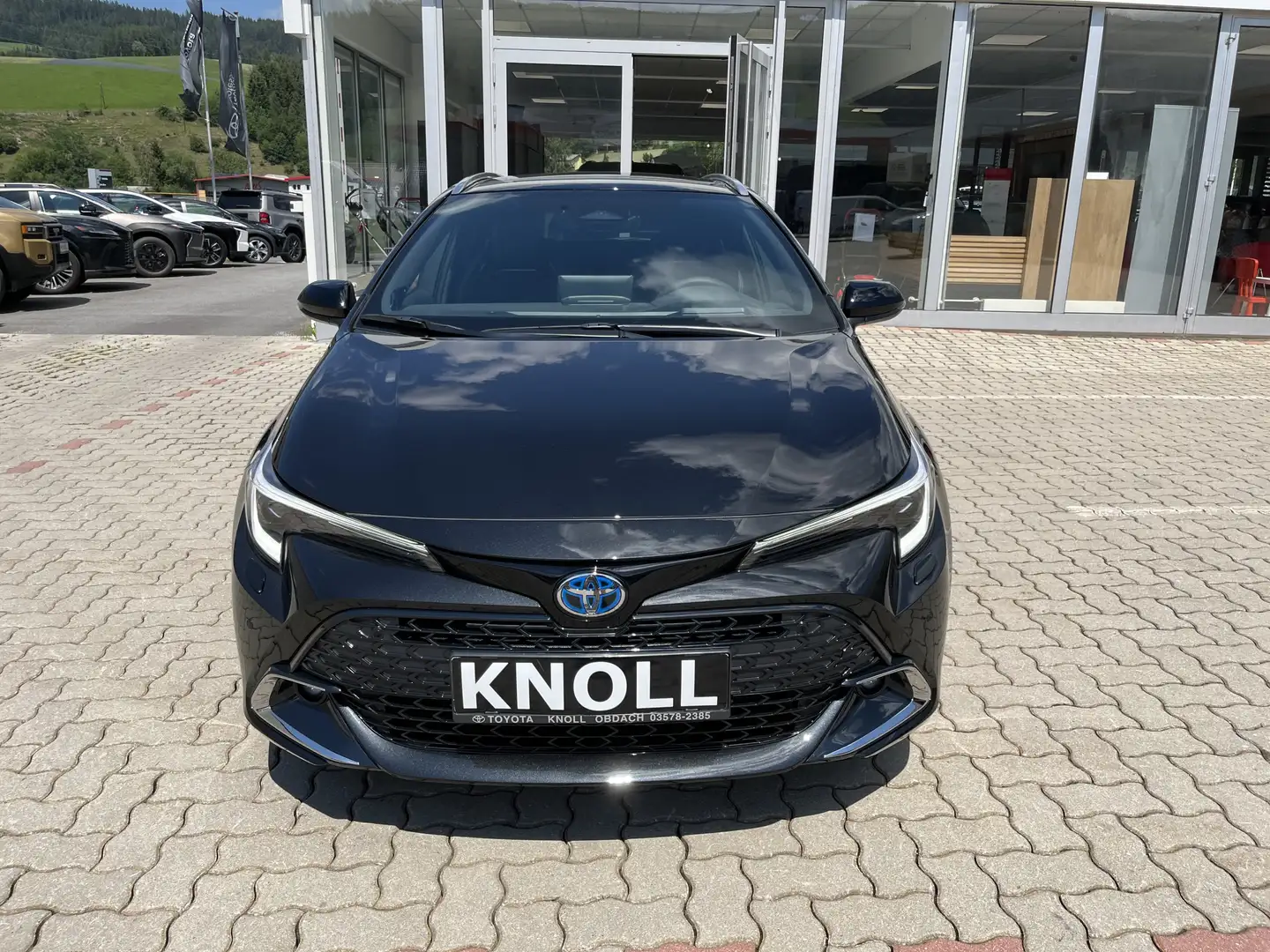 Toyota Corolla Touring Sports 2,0 Hybrid Lounge Panoramaglasdach Schwarz - 2