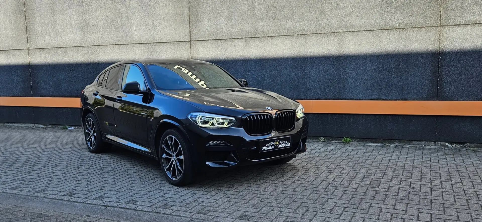 BMW X4 xDrive20d INDIVIDUAL M PACK/NAPPA LEDER/360 CAM Noir - 1