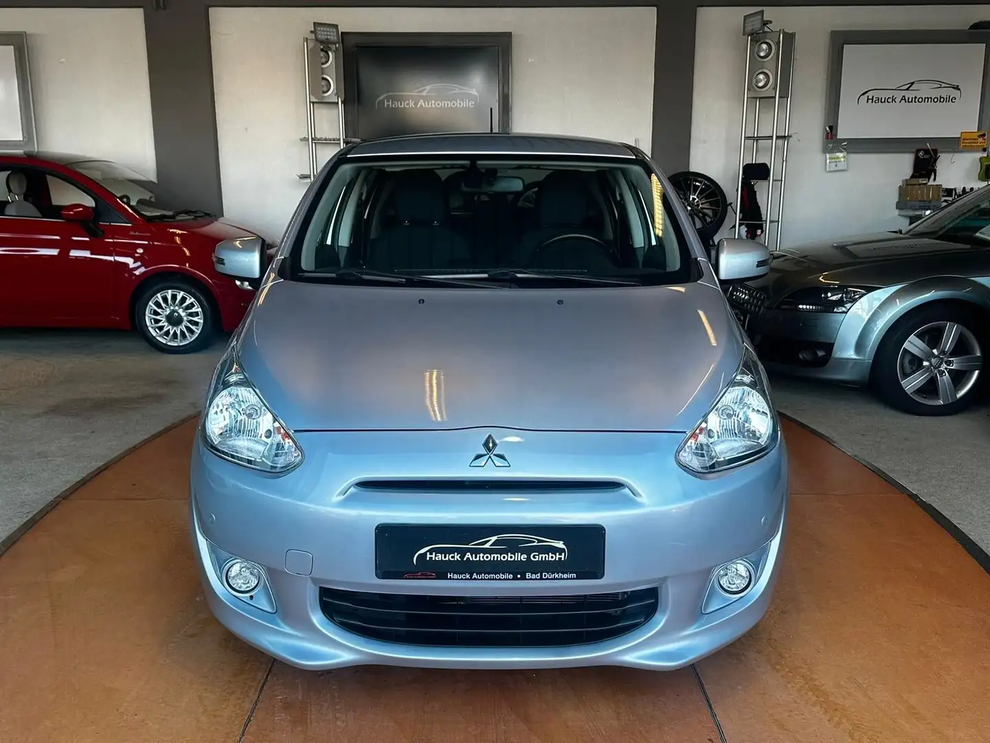 Mitsubishi Space Star Top  AUTOMATIK/KLIMA/SHZ/KEYLESS/PDC Grau - 2