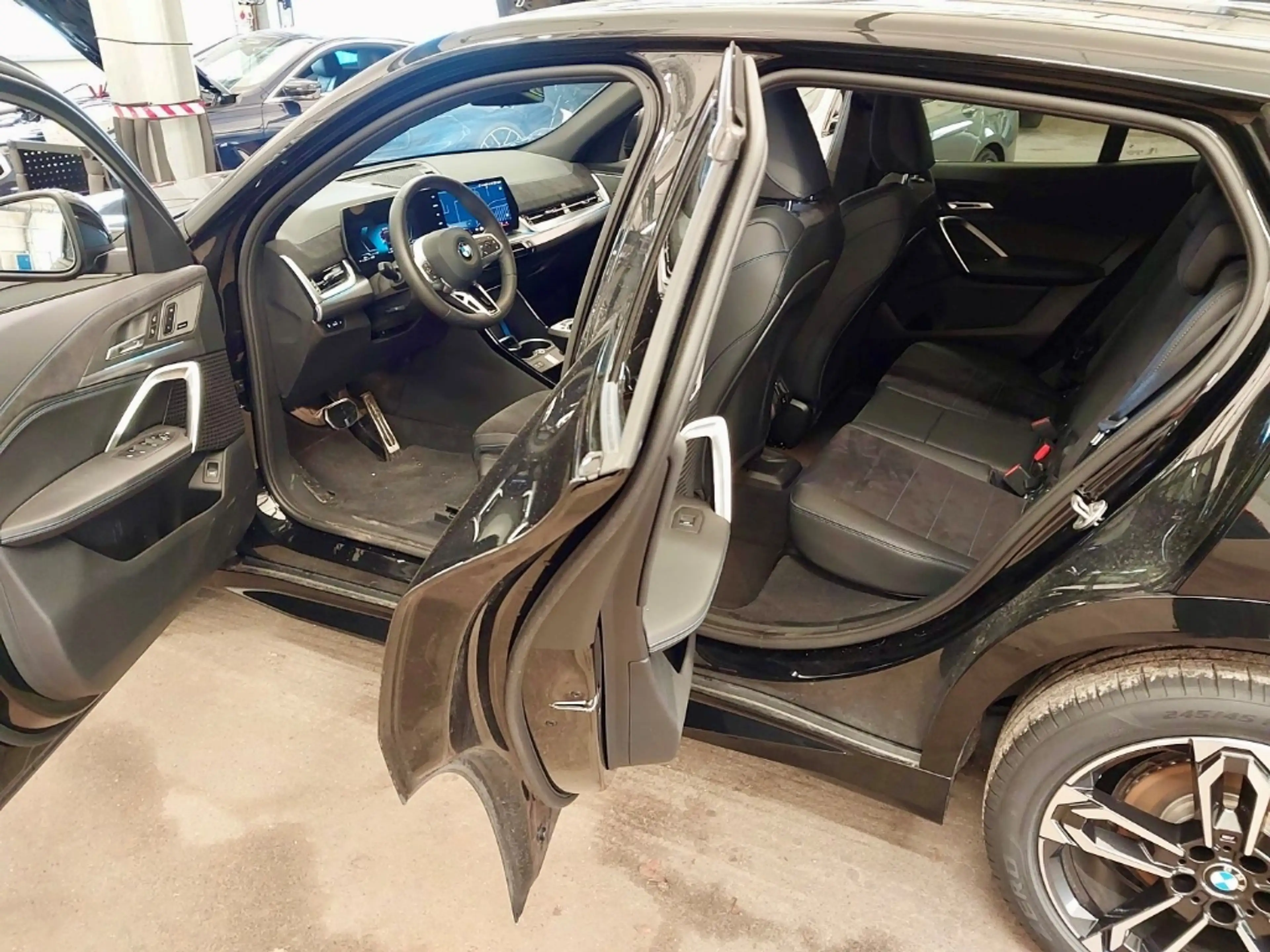 BMW X2 sDrive20d M Sport 19'' AHK el.Aktivsitze H/K Comf. — photo 4