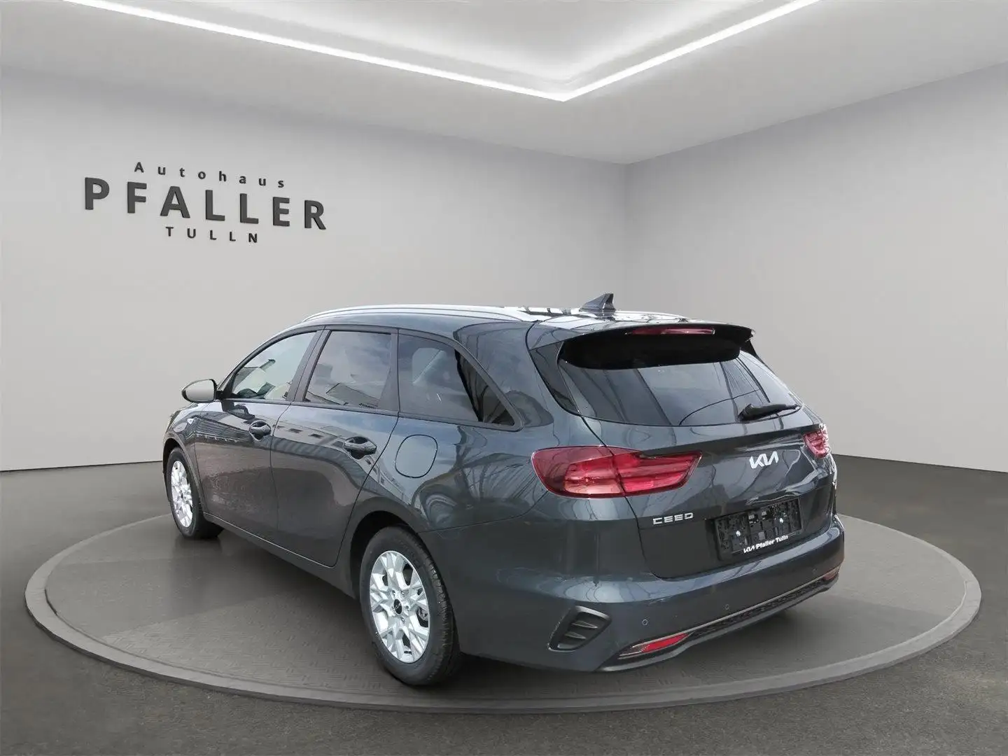 Kia Ceed SW / cee'd SW ceed SW 1,0 TGDI ISG GPF Titan+P1 Grigio - 2