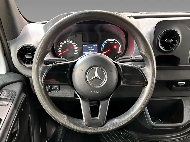 Mercedes-Benz Unknown Model view 14