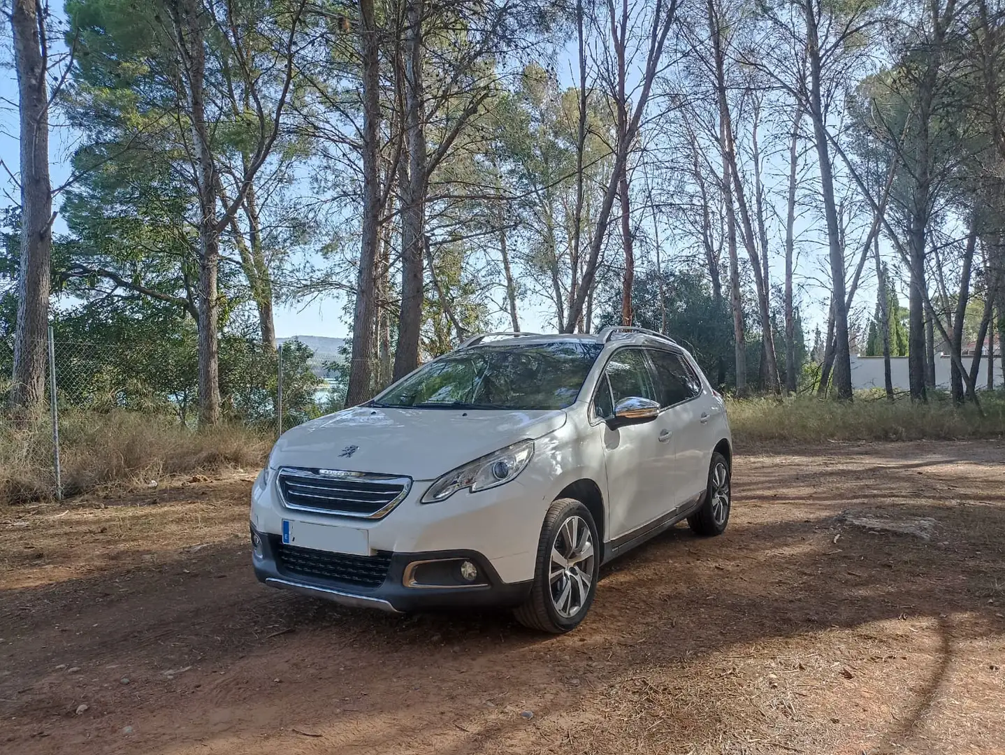 Peugeot 2008 1.6 e-HDI Allure 115 - 1