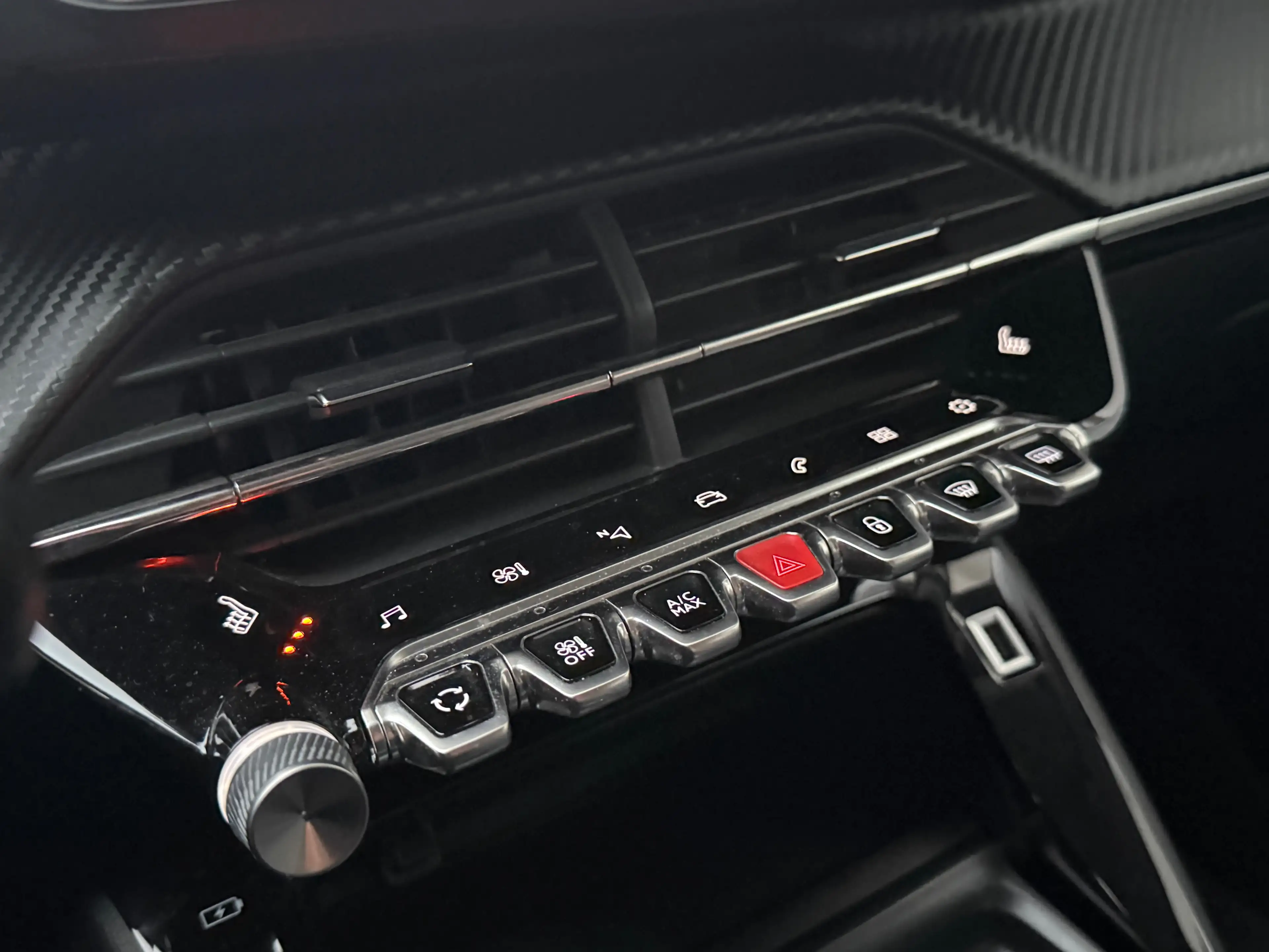 Peugeot 2008 Allure*R-Kamera*SZH*Spurhalte* — photo 6