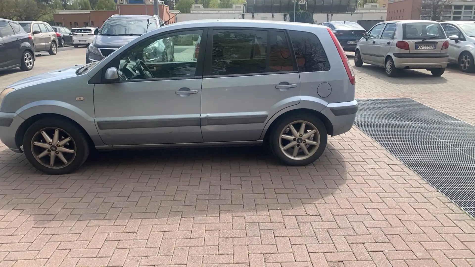 Ford Fusion 1.4 tdci s/airb.lat. - 2