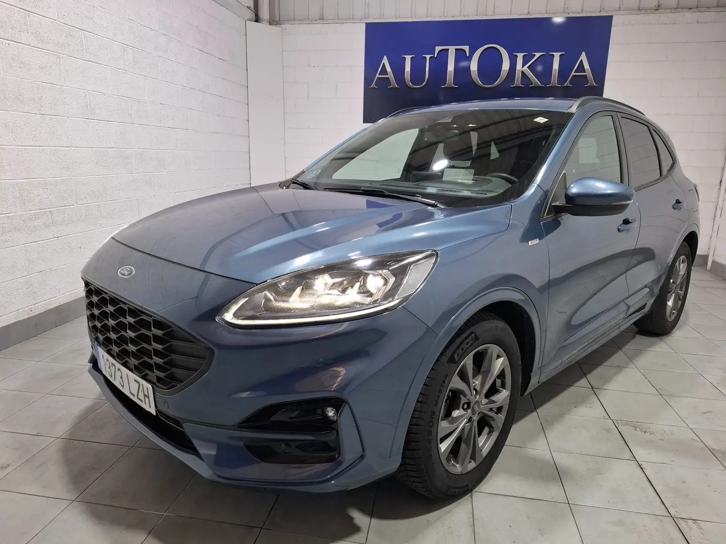 Ford Kuga 1.5 EcoBoost ST-Line FWD 150 Bleu - 1