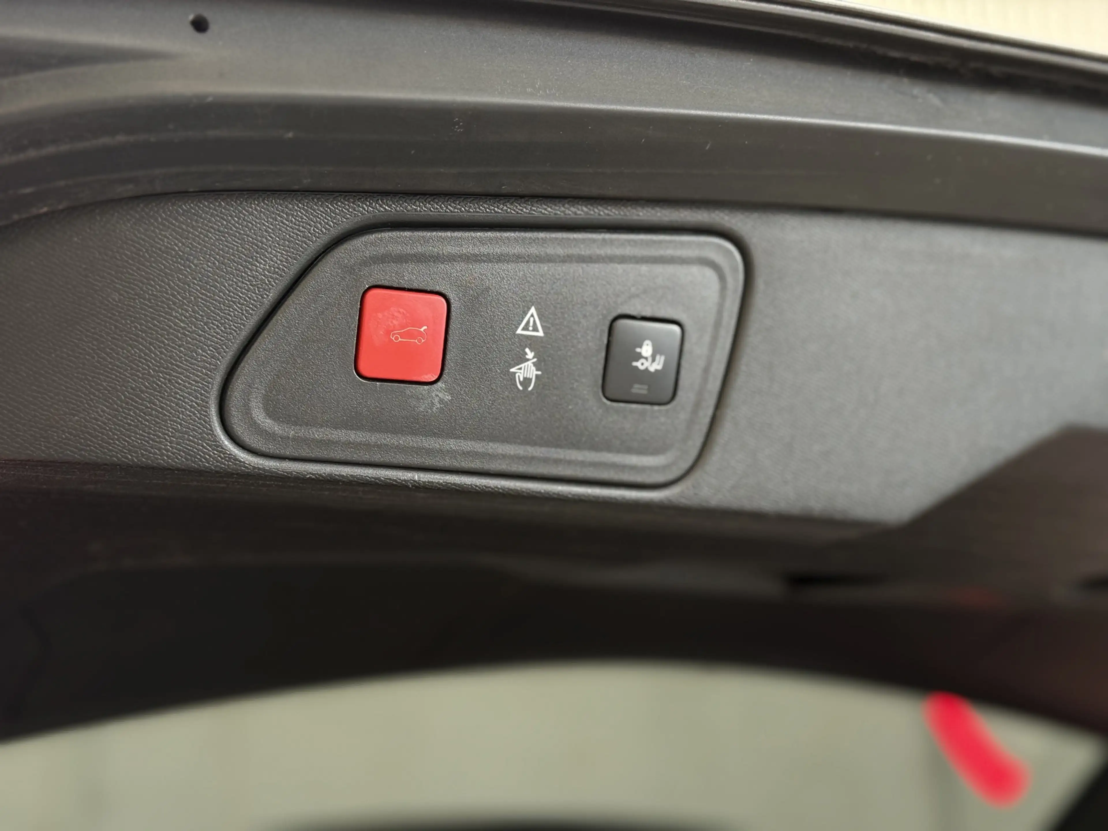 Peugeot 3008 1.6 e-THP GT Line NAP CarPlay Trekhaak AUT Nieuwst — photo 7