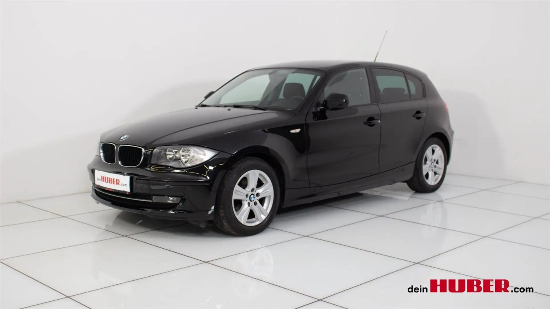 BMW 116 d Schwarz - 1