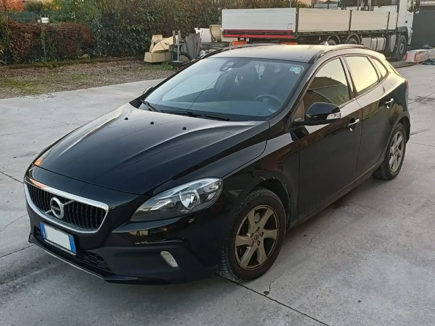 Volvo V40 Cross Country V40 Cross Country 2.0 d2 Kinetic my17 Nero - 2