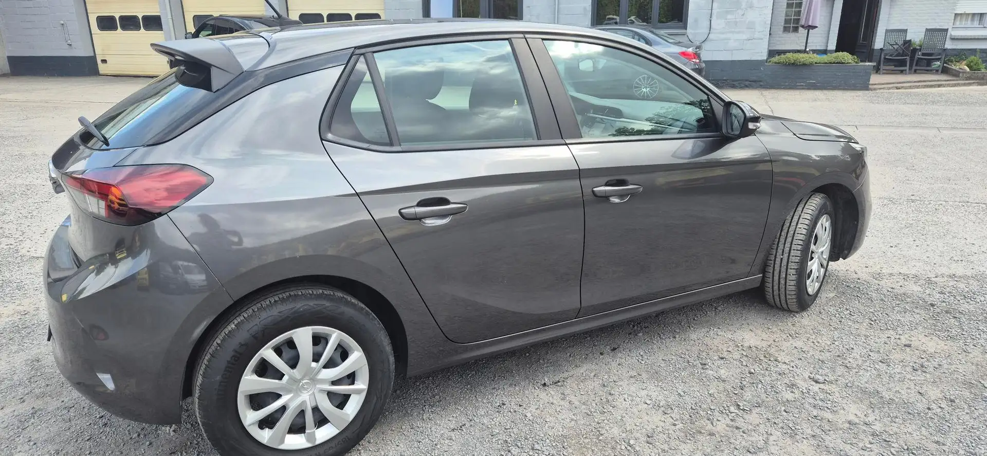 Opel Corsa Corsa 1.2i Elegance Grijs - 1
