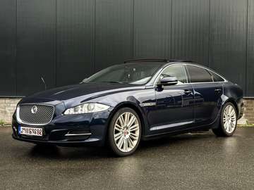 XJ 3.0D V6 Full Option | Nieuwe motor 120k |