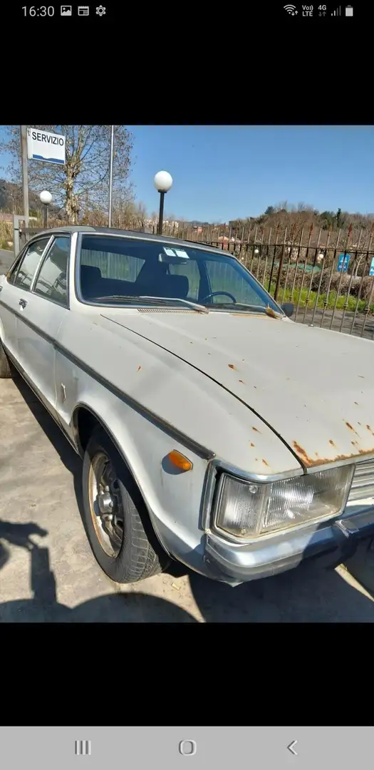 Ford Granada gxl v6 2600 - 1