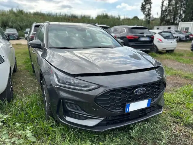 Ford Focus Wagon 1.0 T EcoBoost Hybrid ST-Line