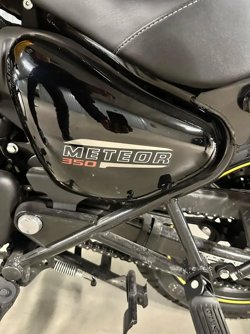 Royal Enfield Meteor 350 - 2