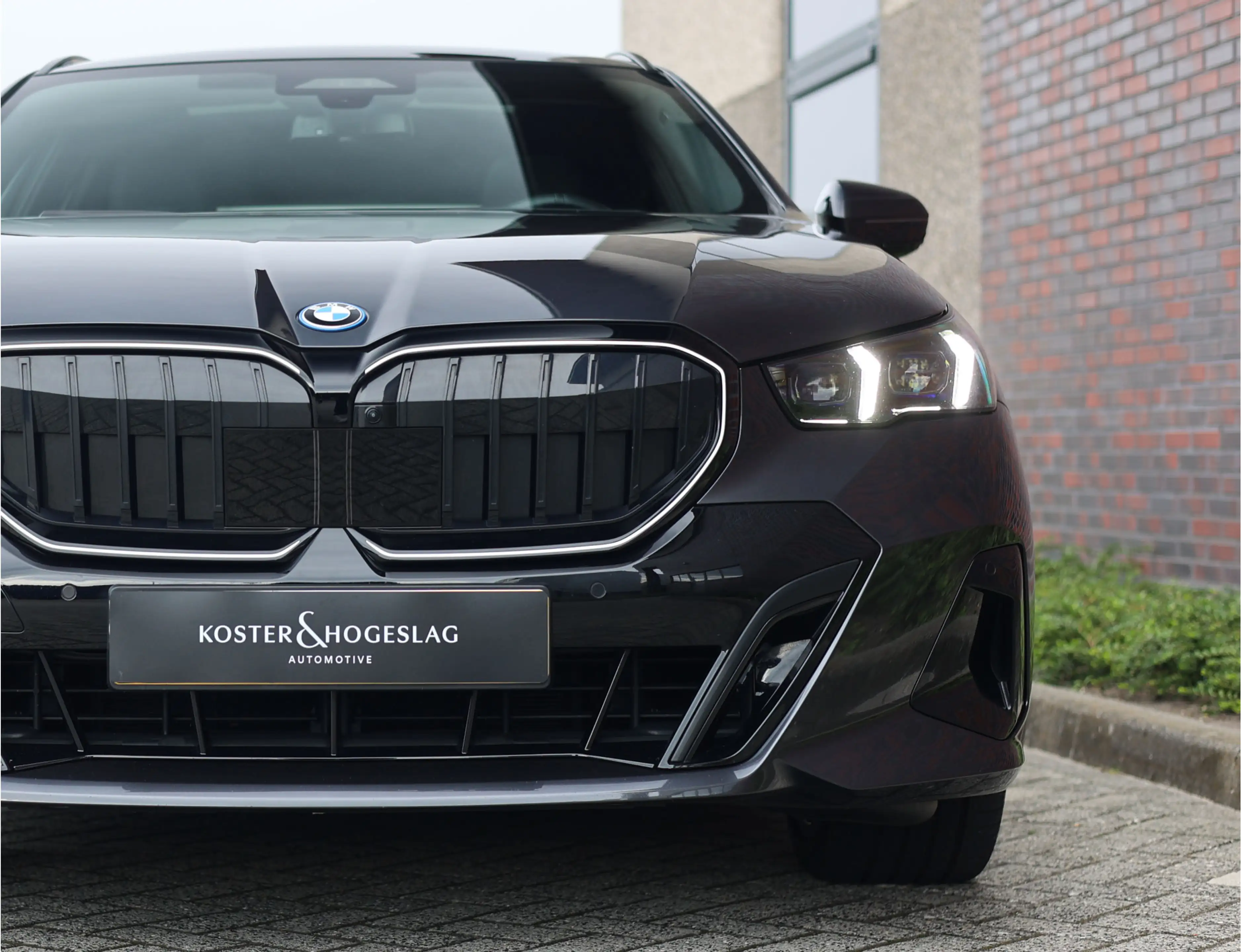 BMW 550 5-serie Touring 550e xDrive | M Sport Pro - Trekha — photo 11