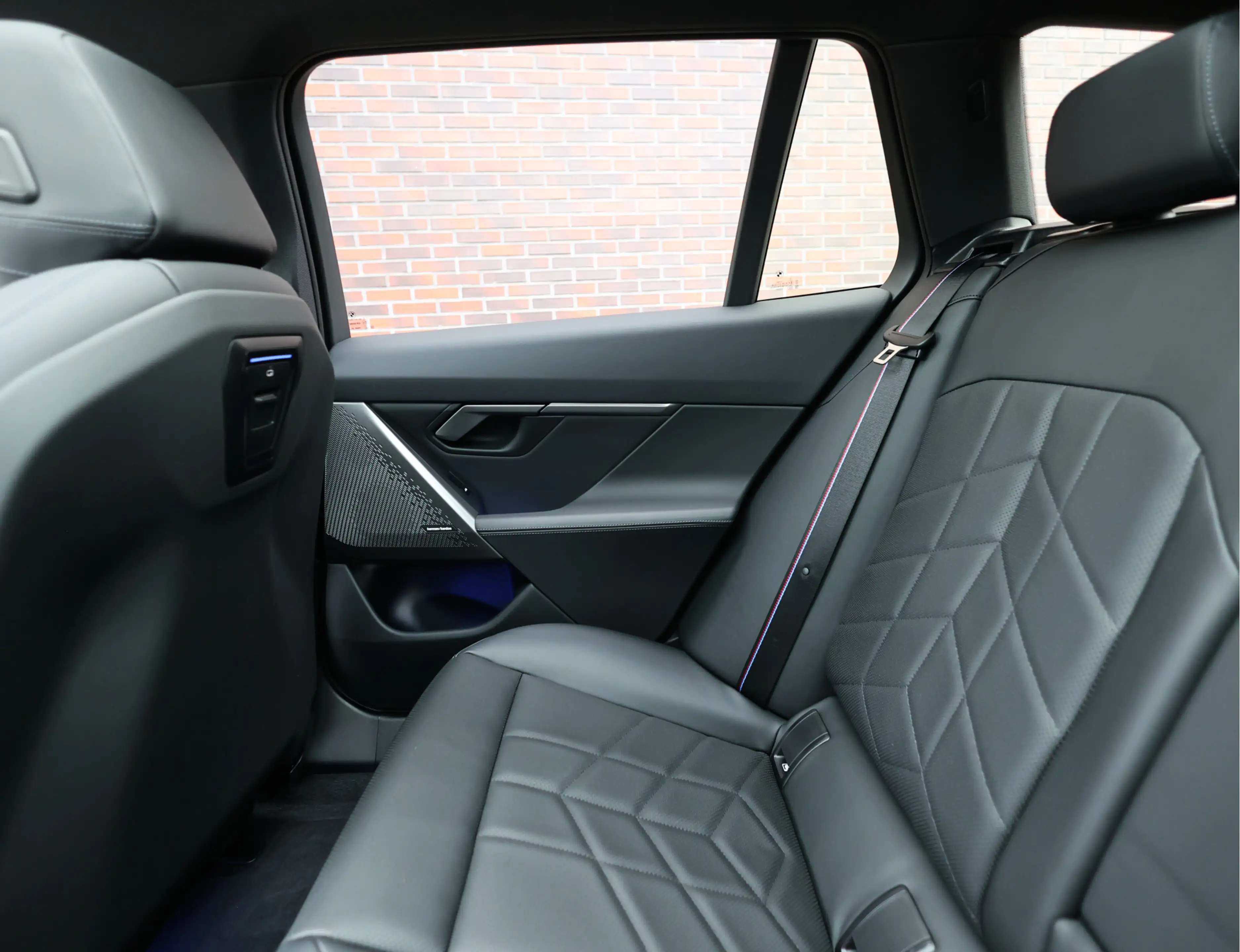 BMW 550 5-serie Touring 550e xDrive | M Sport Pro - Trekha — photo 31