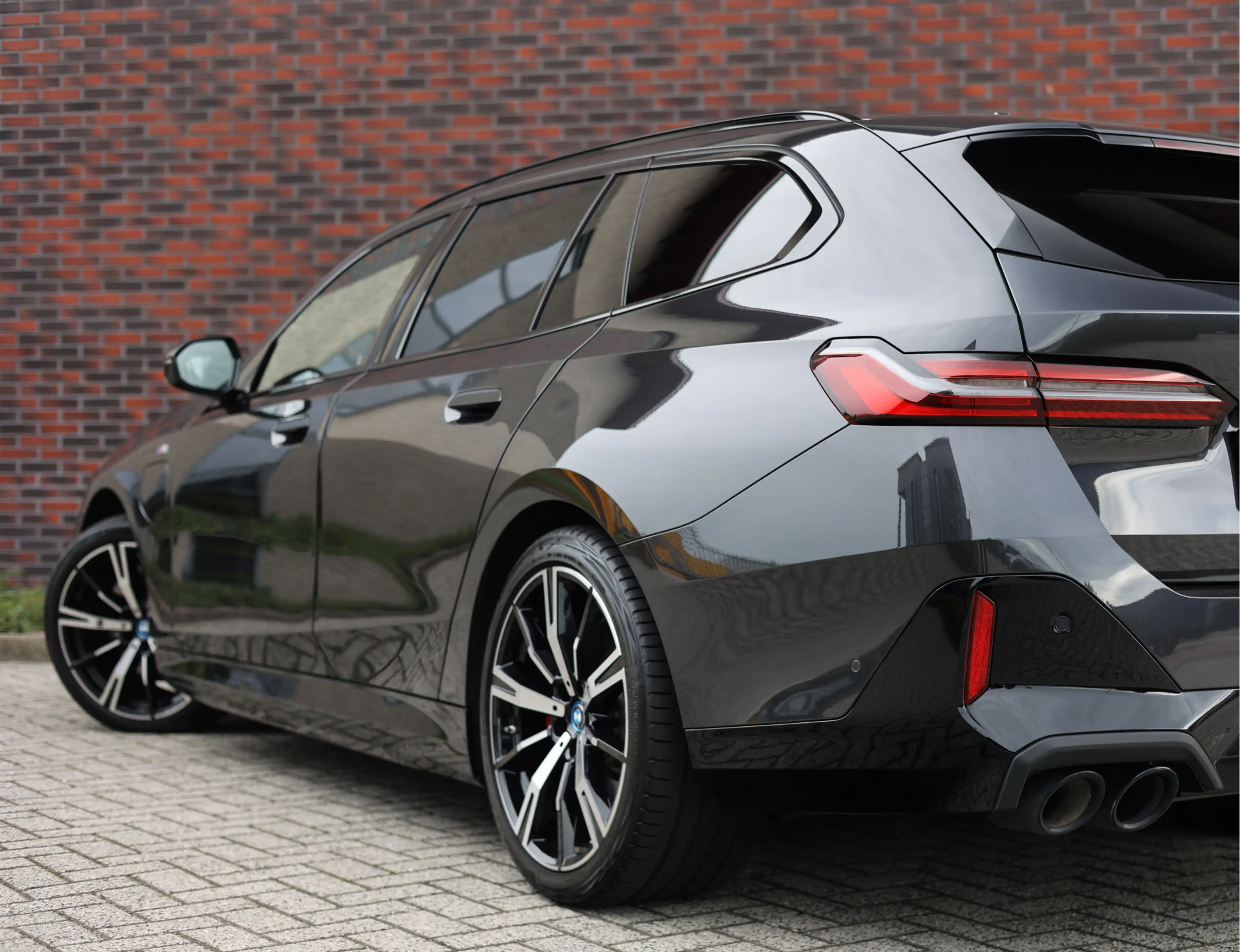 BMW 550 5-serie Touring 550e xDrive | M Sport Pro - Trekha — photo 6