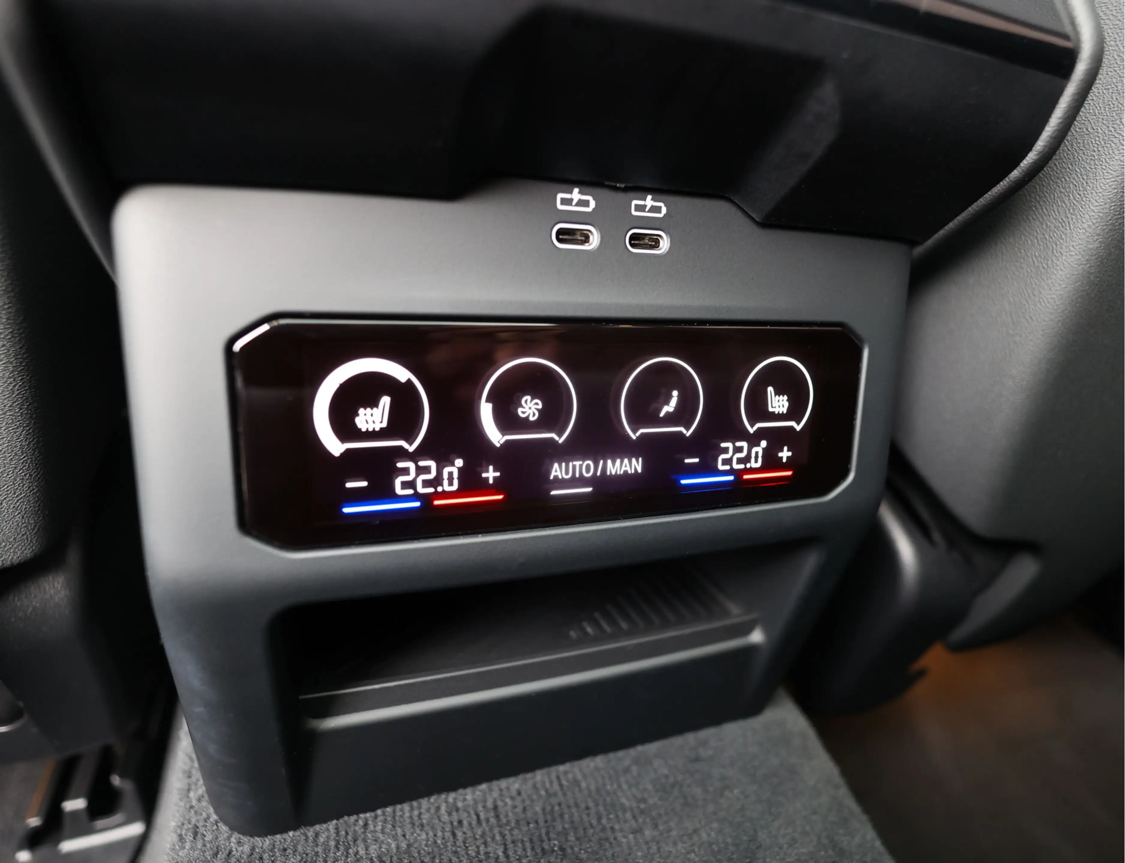 BMW 550 5-serie Touring 550e xDrive | M Sport Pro - Trekha — photo 30