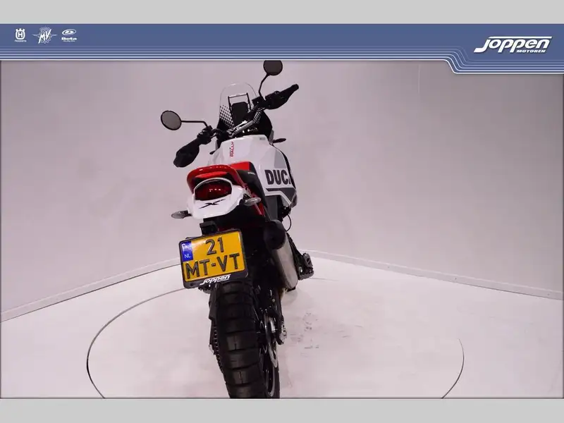 Ducati DesertX - foto 6