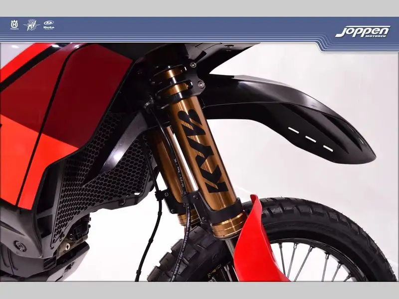 Ducati DesertX - foto 8