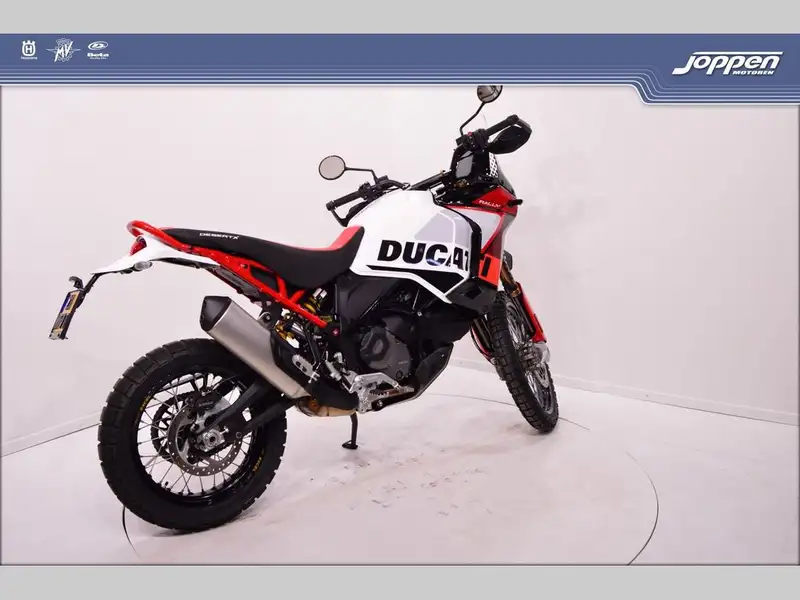 Ducati DesertX - foto 7