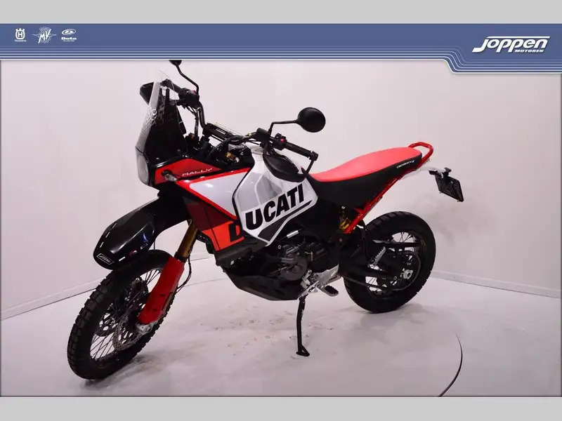 Ducati DesertX - foto 4