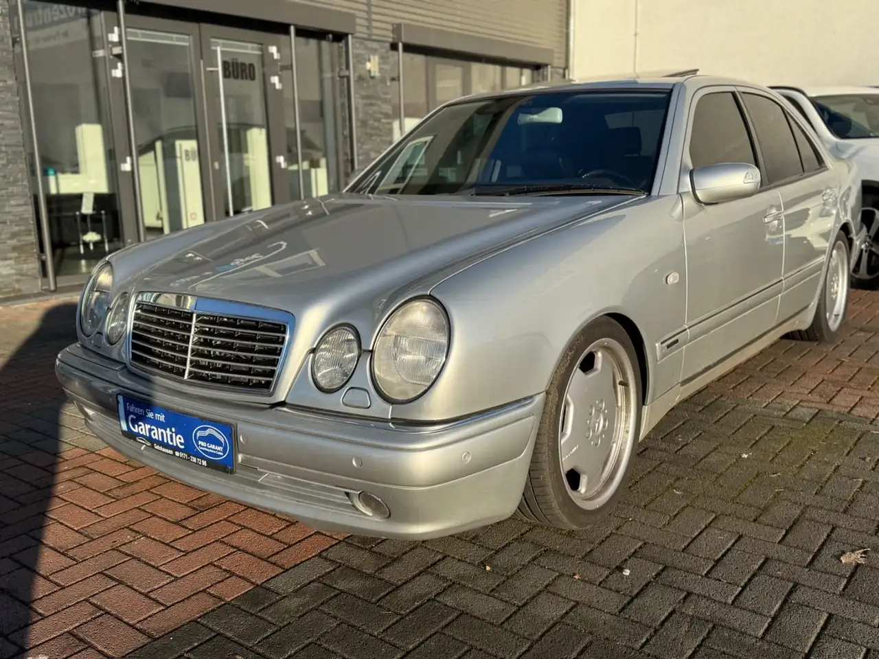 Mercedes-Benz E 55 AMG