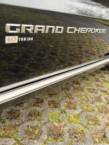 Imagine Jeep Grand Cherokee 3.0I Multijet Summit OCT Edition