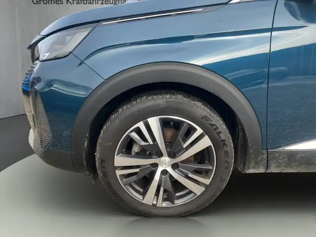 Peugeot 3008 view 10