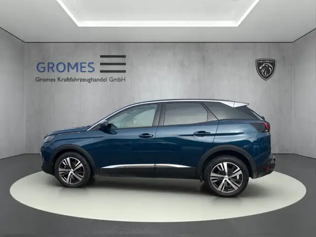 Peugeot 3008 view 6