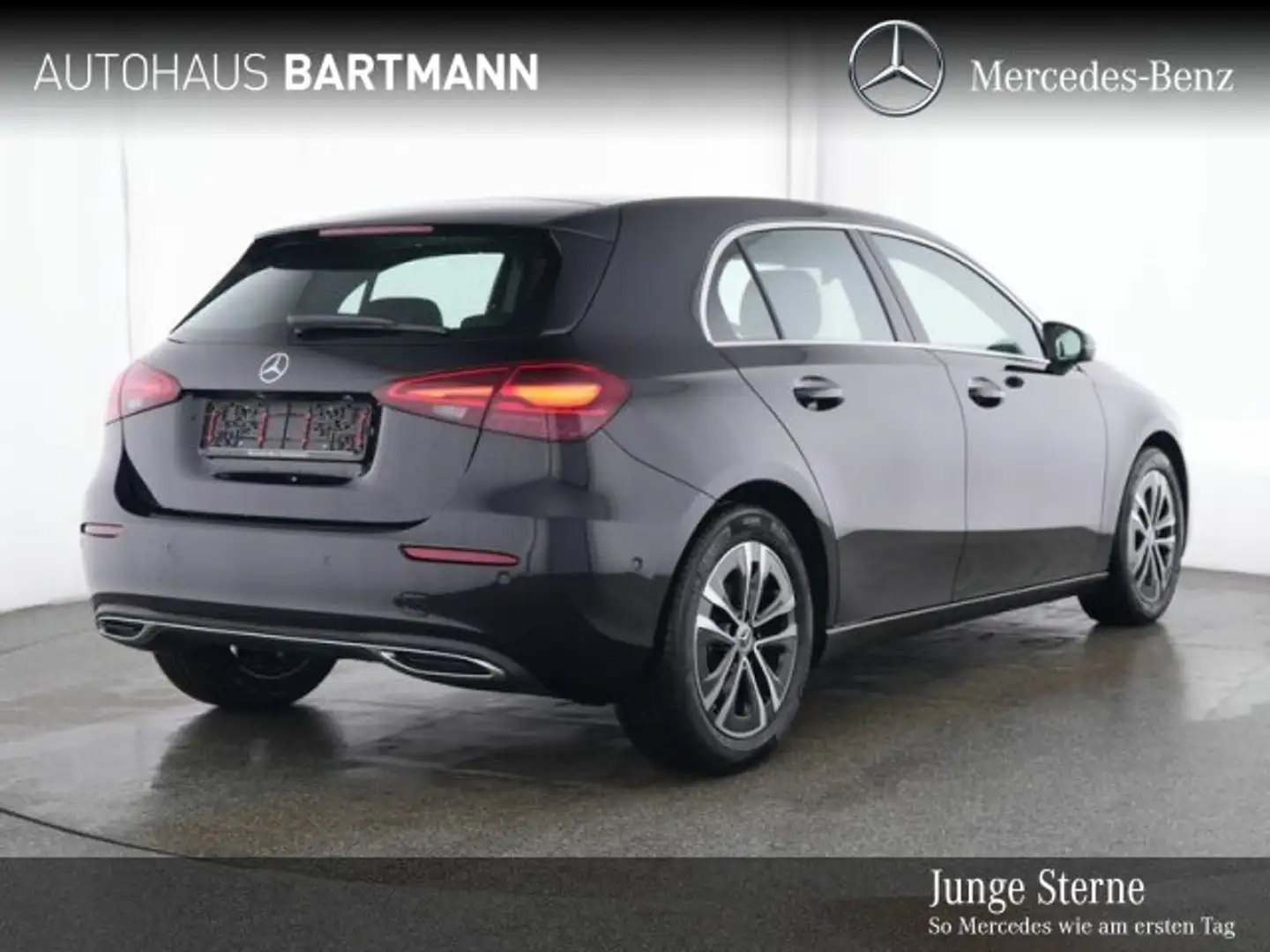 Mercedes-Benz A 180 A 180 PROGRESSIVE+KAMERA+LED +SPIEGELPAKET+MBUX+ Schwarz - 2