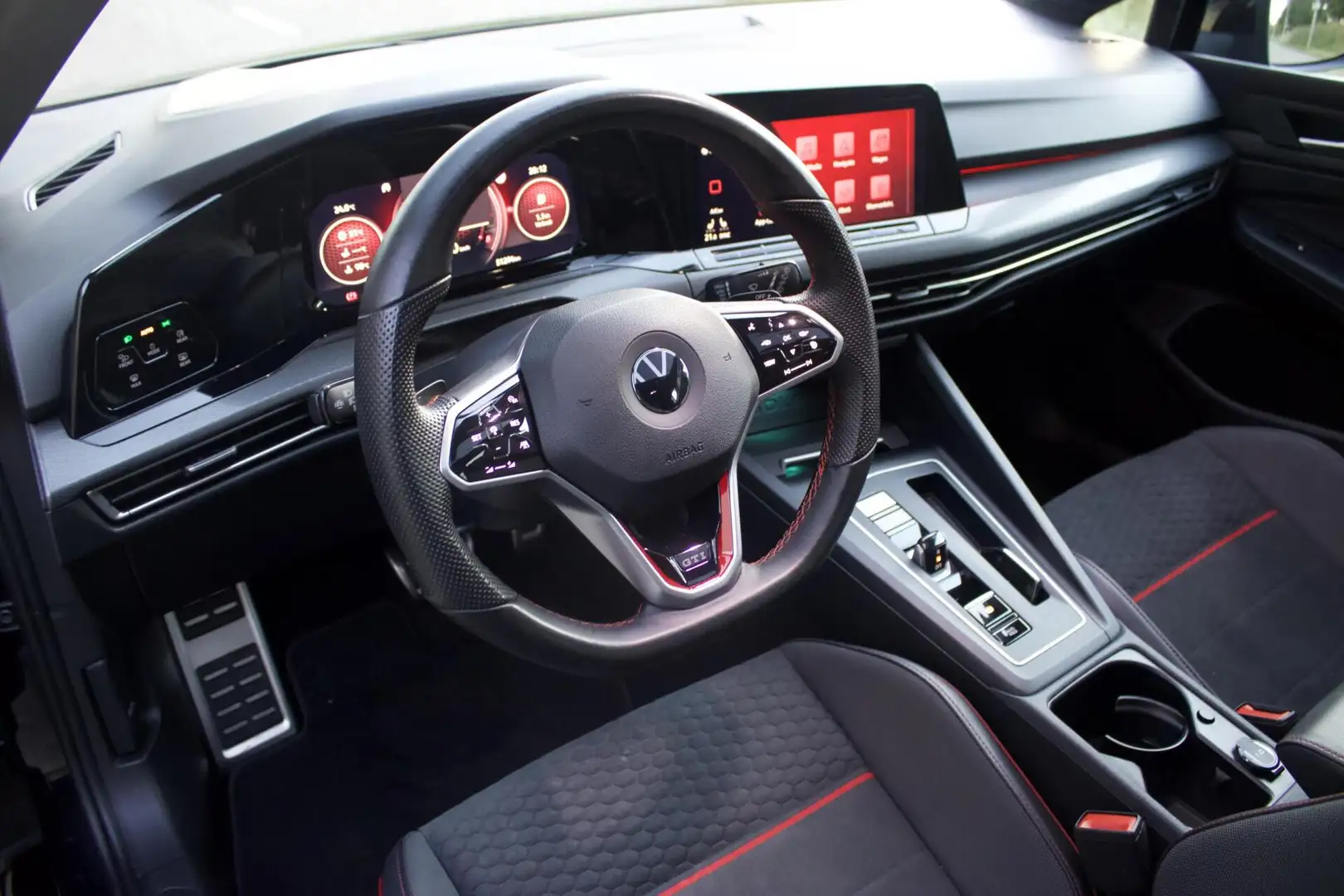 Volkswagen Golf GTI 8 Clubsport|Pano- HUD - Fabrieksgarantie Zwart - 2