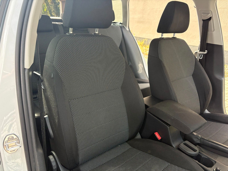 Skoda Octavia 2.0 TDI AUTOMATIK DSG 4x4 Combi Klima — photo 11