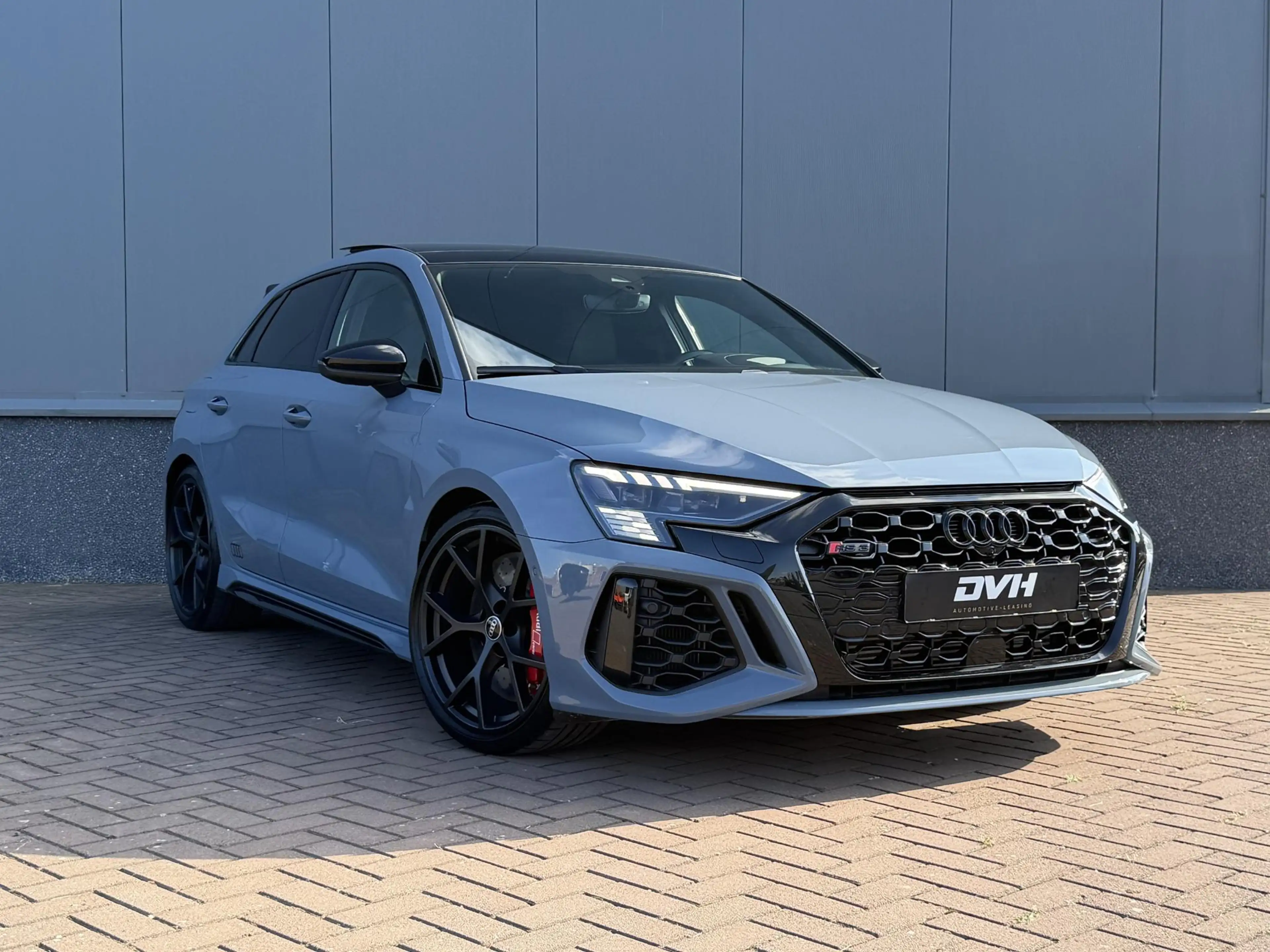 Audi RS3 2.5 TFSI quattro PANO | KERAMISCH | B&O | HUD — photo 3