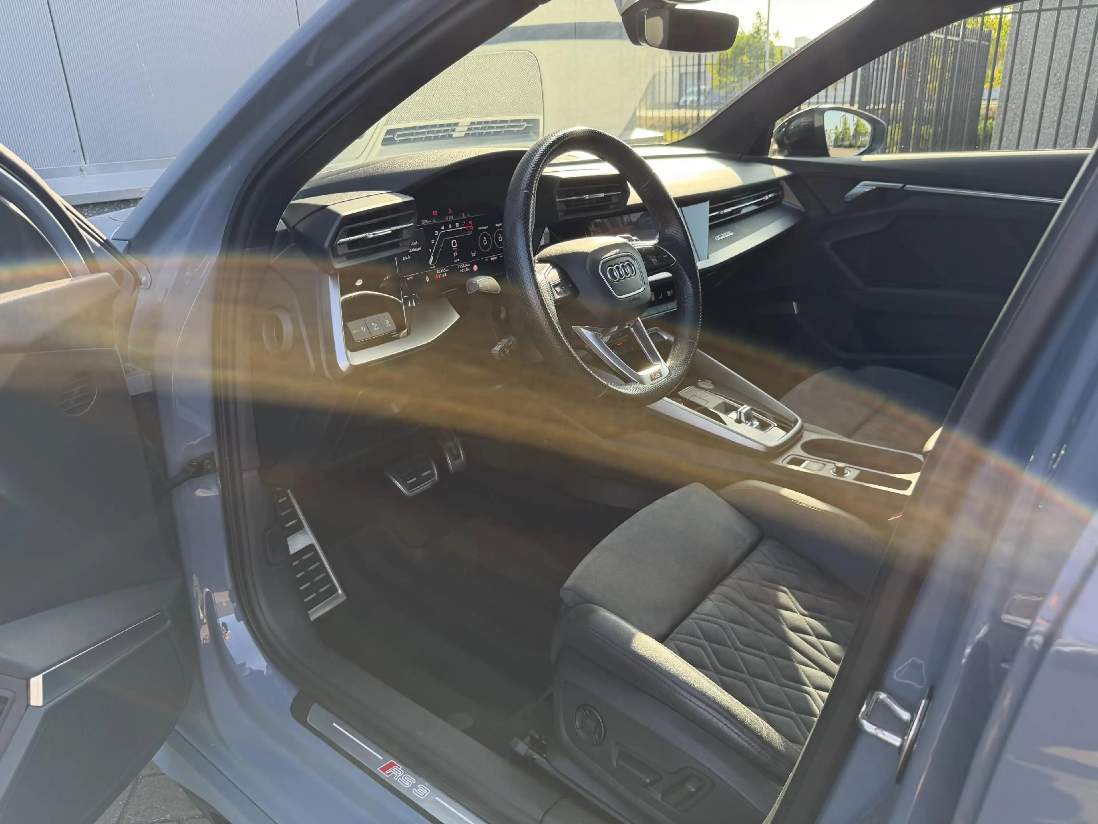 Audi RS3 2.5 TFSI quattro PANO | KERAMISCH | B&O | HUD — photo 12