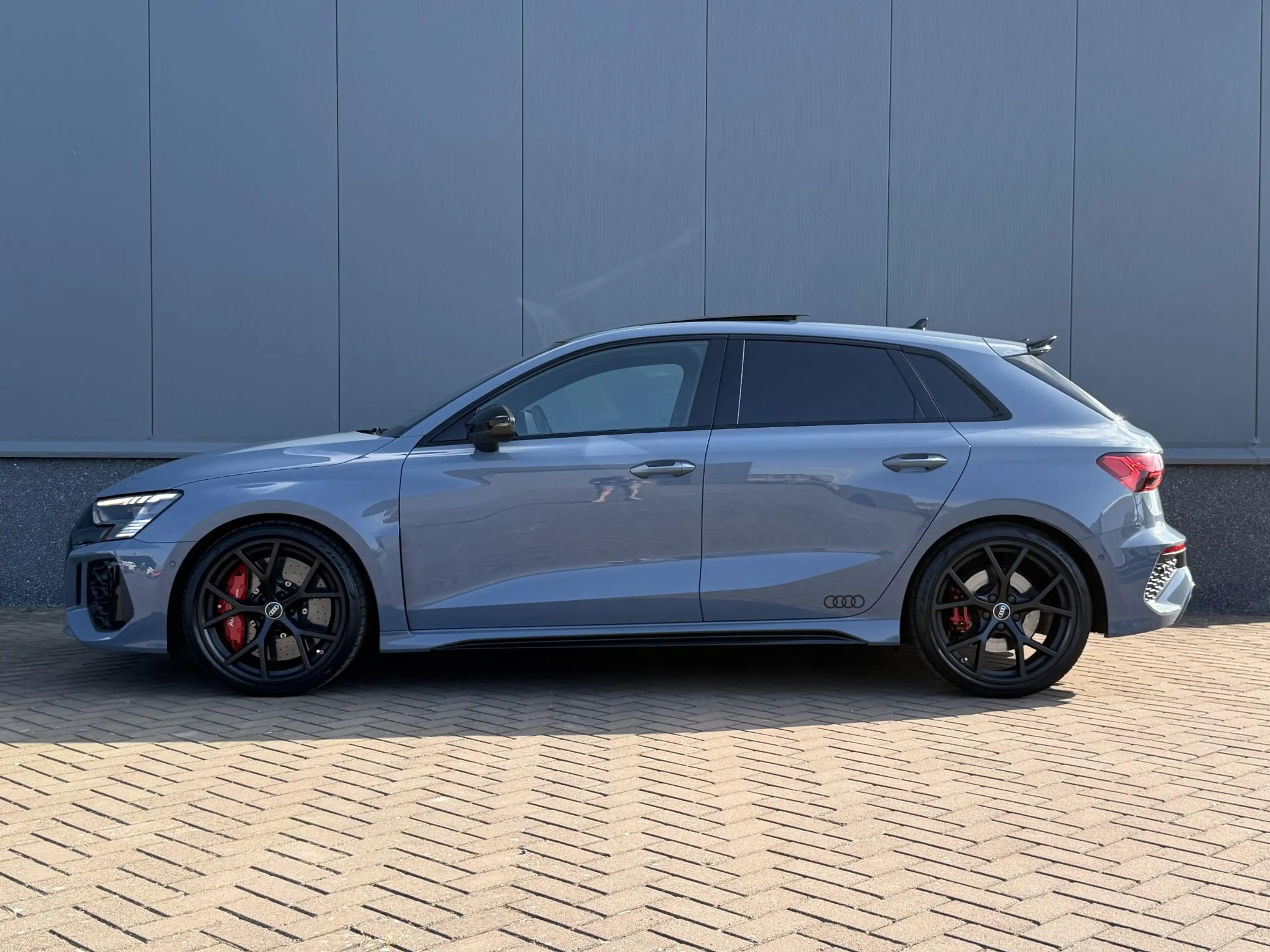 Audi RS3 2.5 TFSI quattro PANO | KERAMISCH | B&O | HUD — photo 7