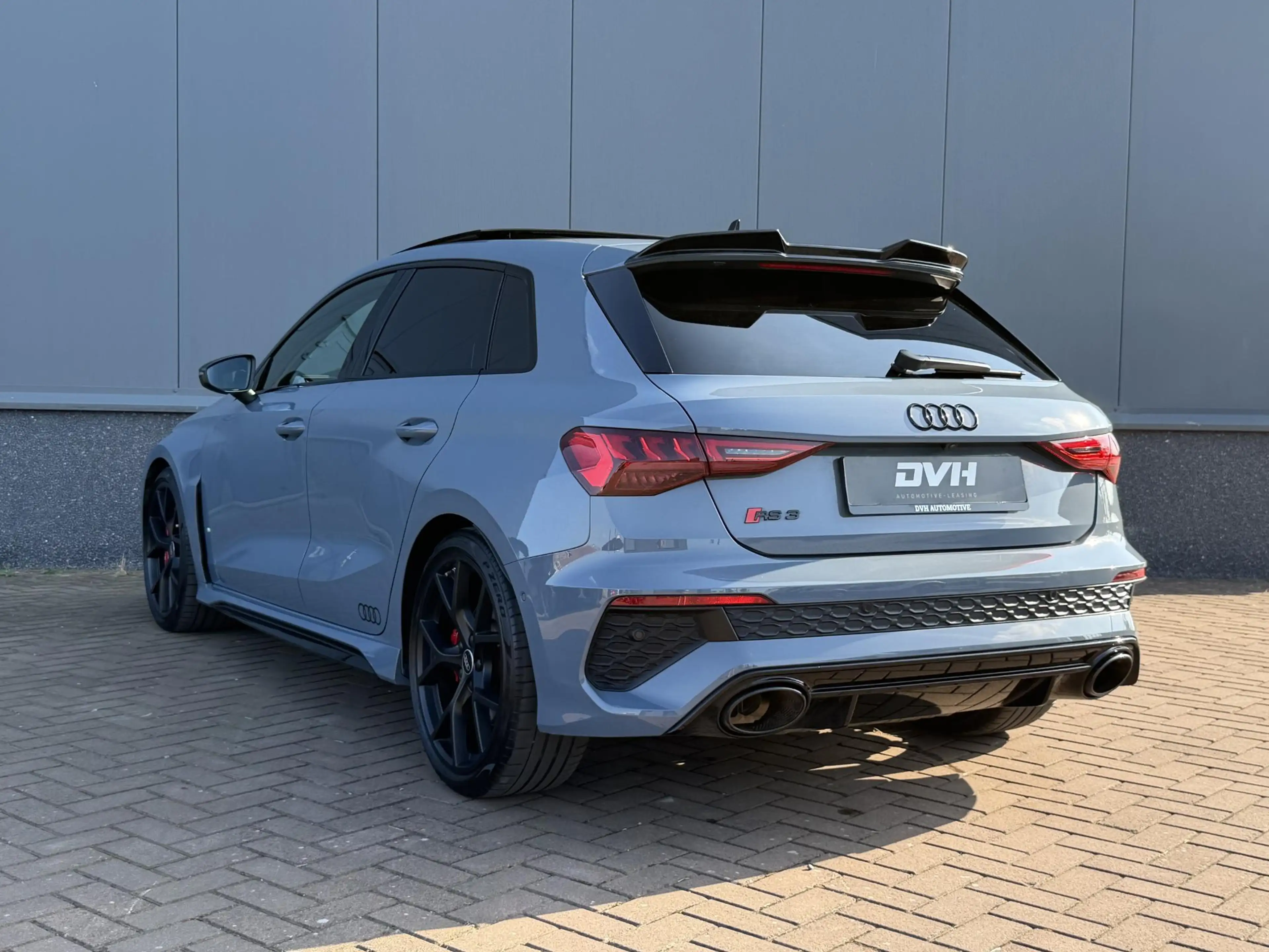 Audi RS3 2.5 TFSI quattro PANO | KERAMISCH | B&O | HUD — photo 4