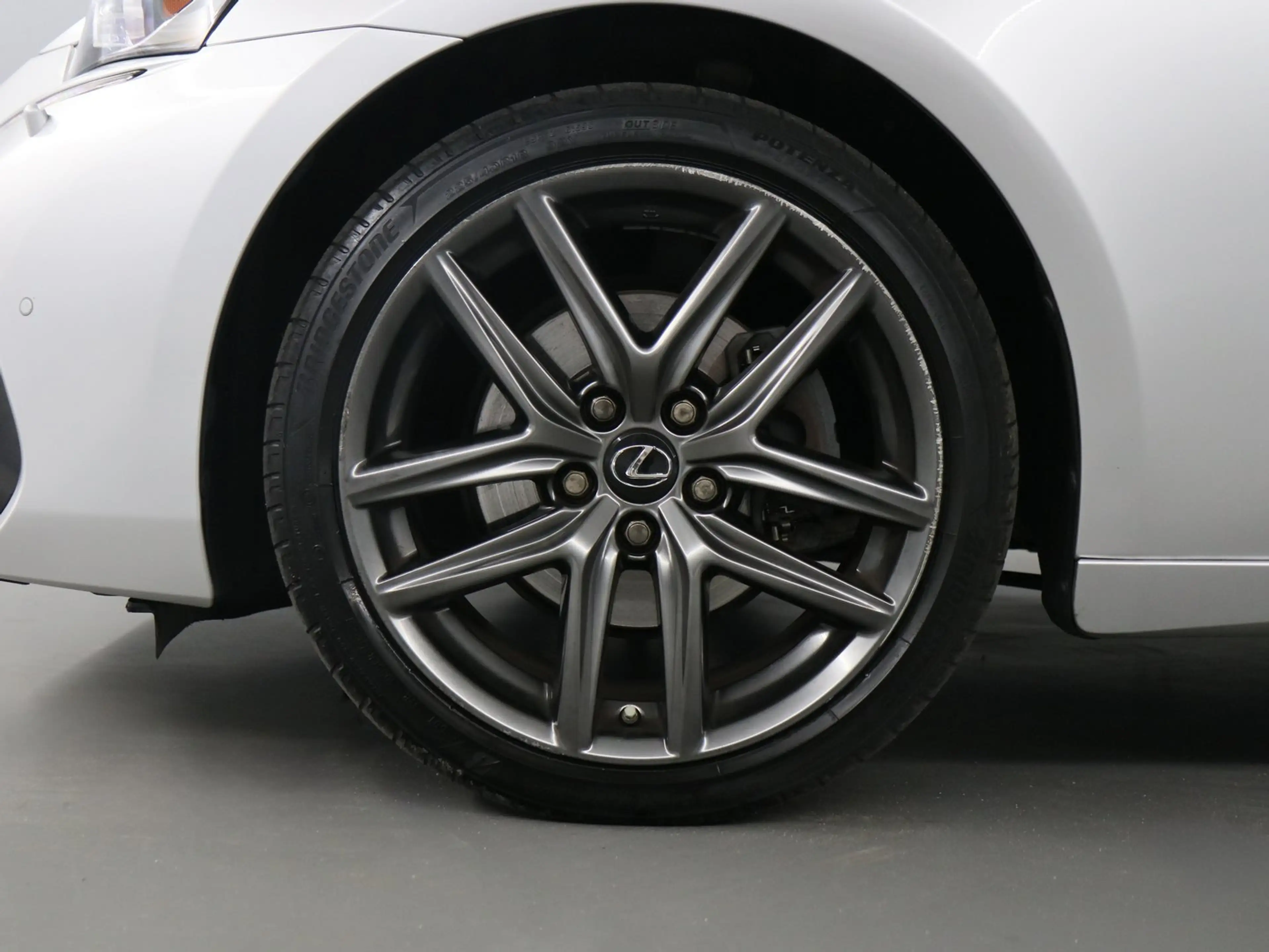 Lexus IS 300 300h Hybrid F-Sport Line | Adaptief Dempingsysteem — photo 5