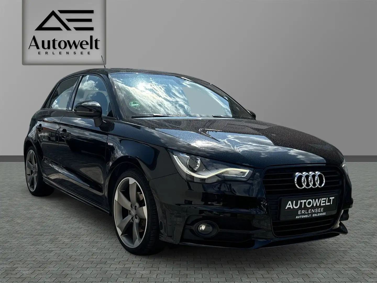 Audi A1 Sportback S linE*Sizheizung*Xenon*Navi*Tempomant Noir - 2
